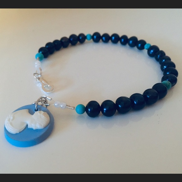 Bead bracelet - Picture 2 of 4